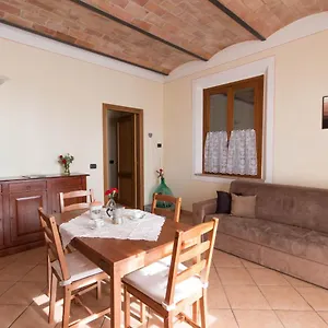 agriturismo-podere-camollia.it-tuscanyhotel.com/